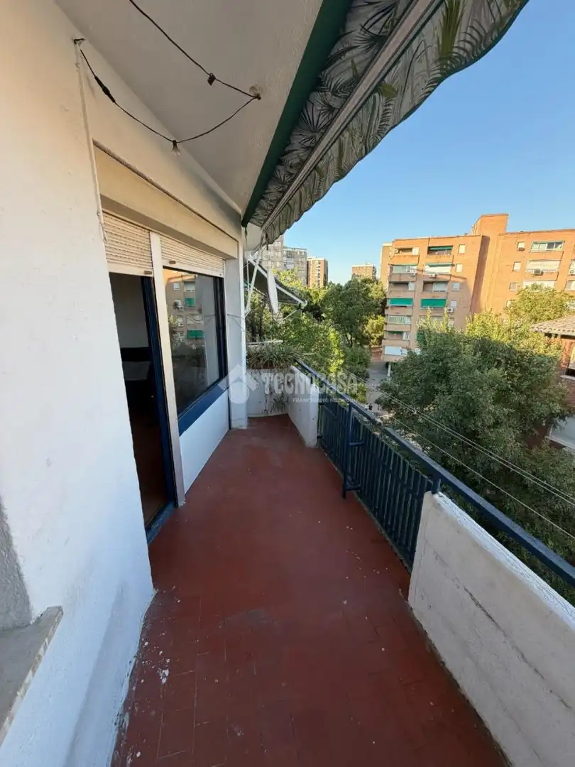 Balcony of Flat for sale in Madrid  with Air Conditioner, Heating and Terrace