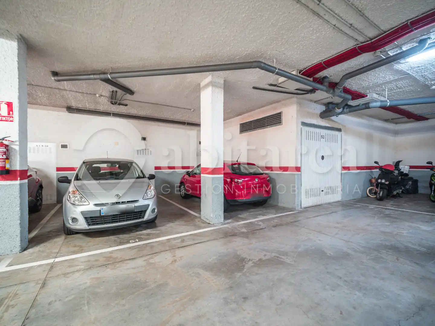 Parking de Piso en venta en El Astillero   con Calefacción, Parquet y Trastero