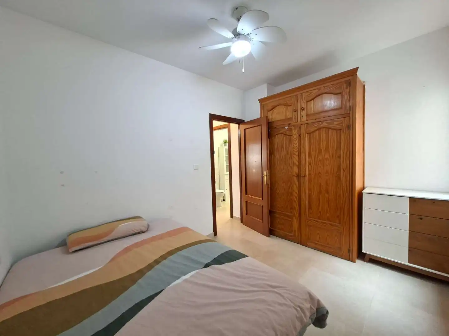 Bedroom of Flat for sale in Nerja  with Terrace