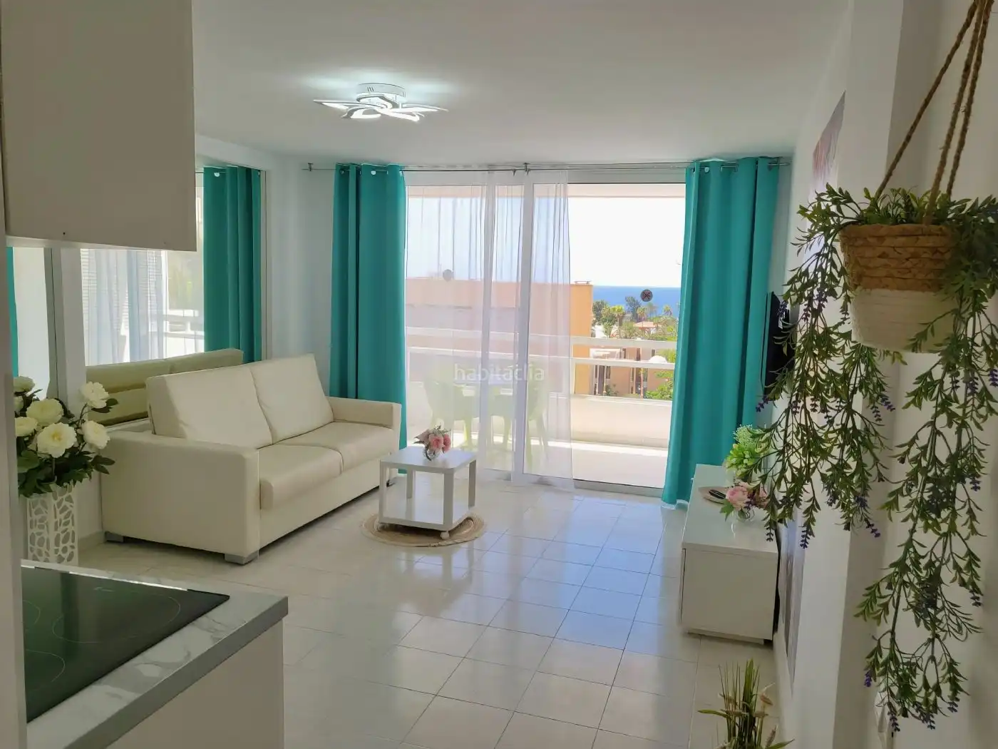 Apartamento con piscina en venta en Calle Venezuela 605