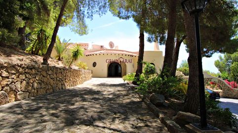 Espectacular villa con vistas al mar y panorámicas en Altea en venta