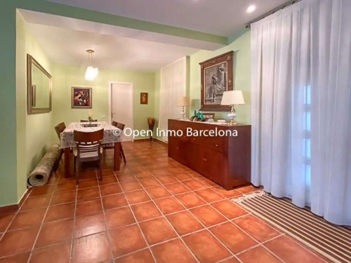 Houses for sale in Avenida MONTSENY, Mas d'En Serra - Els Cards