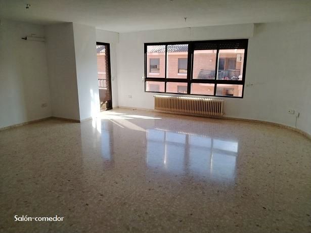 Living room of Flat for sale in Castellón de la Plana / Castelló de la Plana  with Air Conditioner, Heating and Private garden