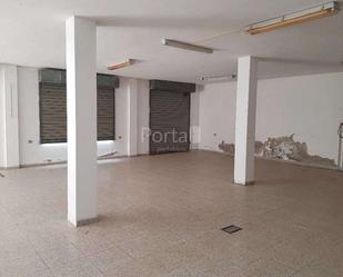 Premises for sale in Haría