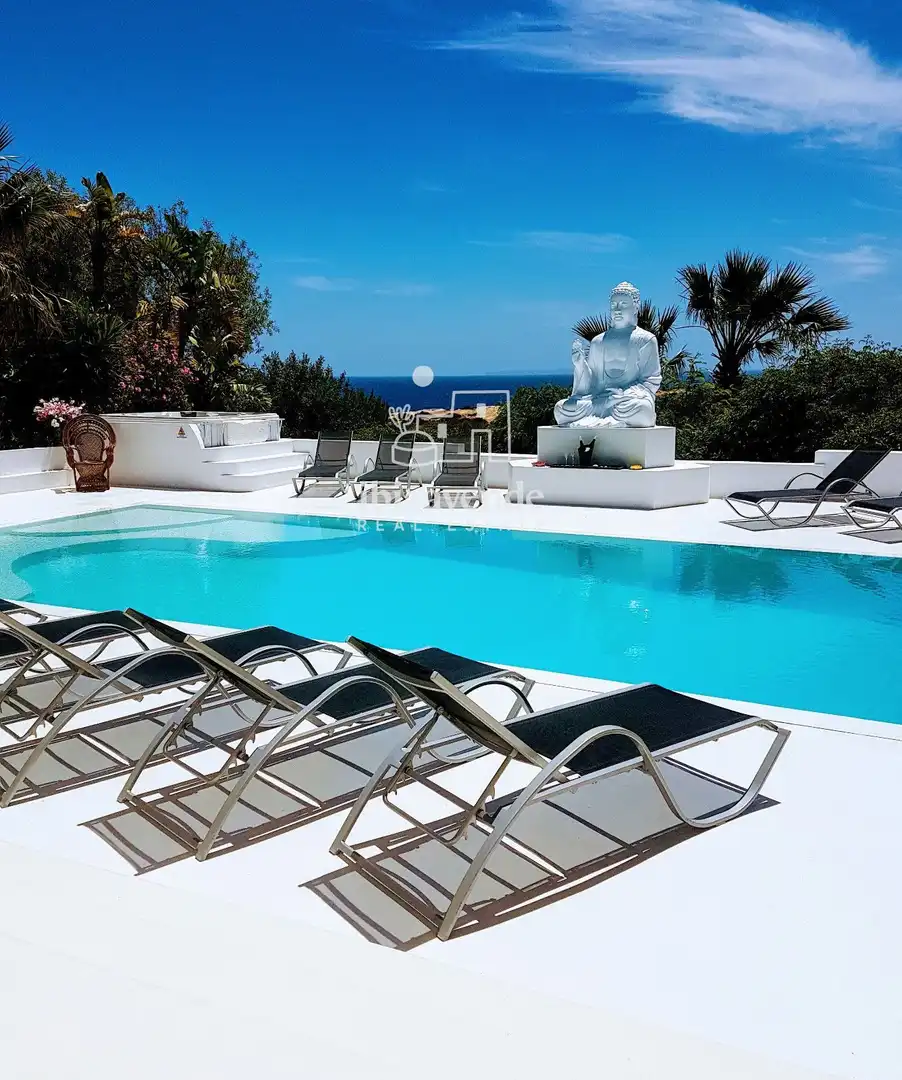 Swimming pool of Houses for sale in Santa Eulària des Riu  with Air Conditioner, Private garden and Terrace