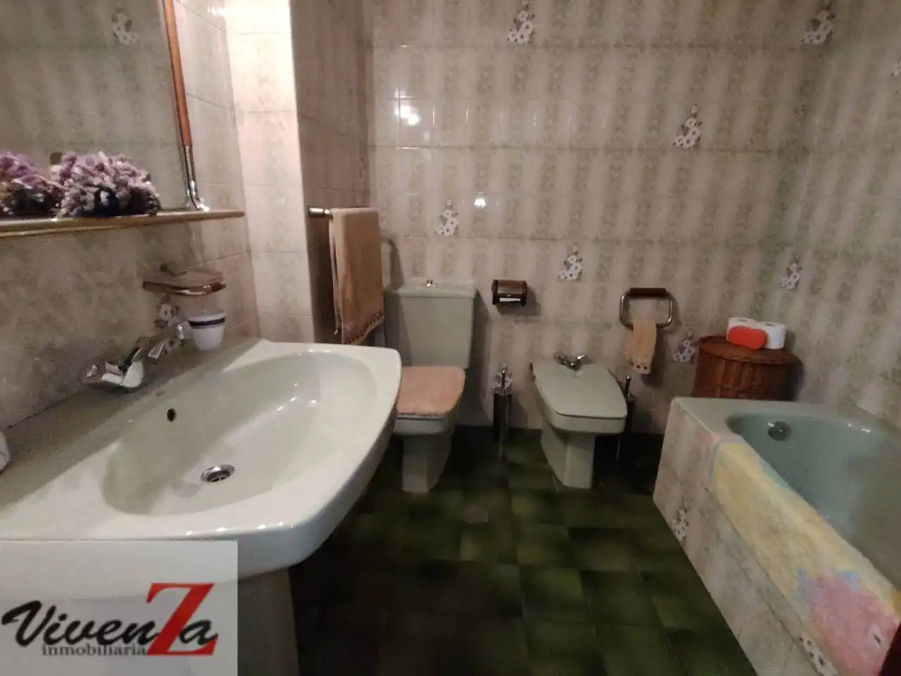 Baño de Piso en venta en Zamora Capital  con Calefacción, Parquet y Trastero