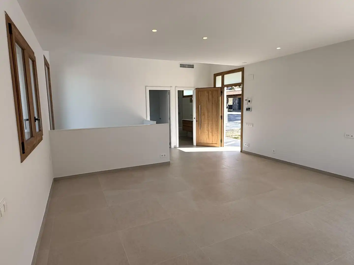 Houses for sale in La Roca del Vallès  with Heating and Private garden
