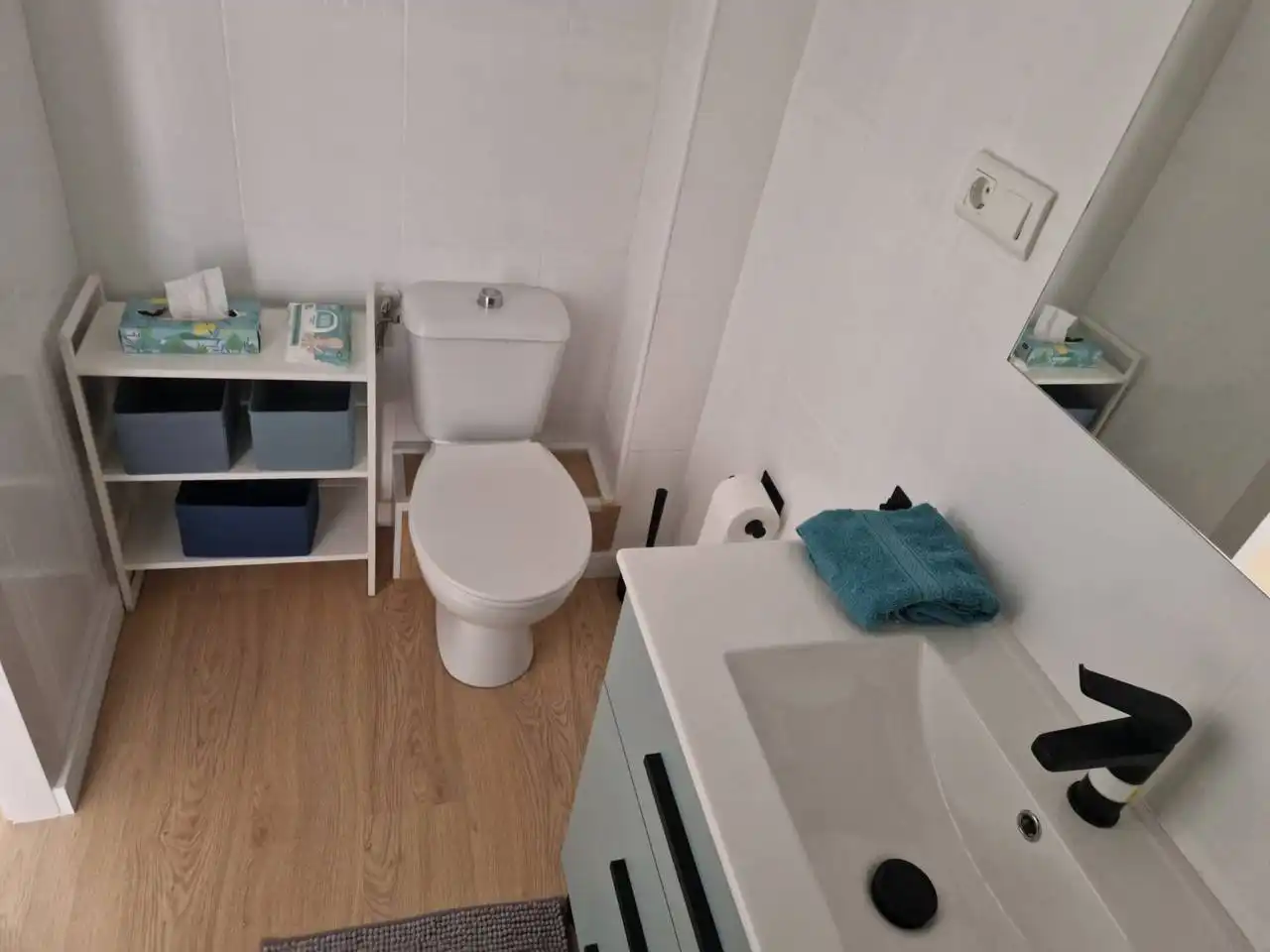 Baño de Piso en venta en Amposta con Parquet, Terraza y Amueblado