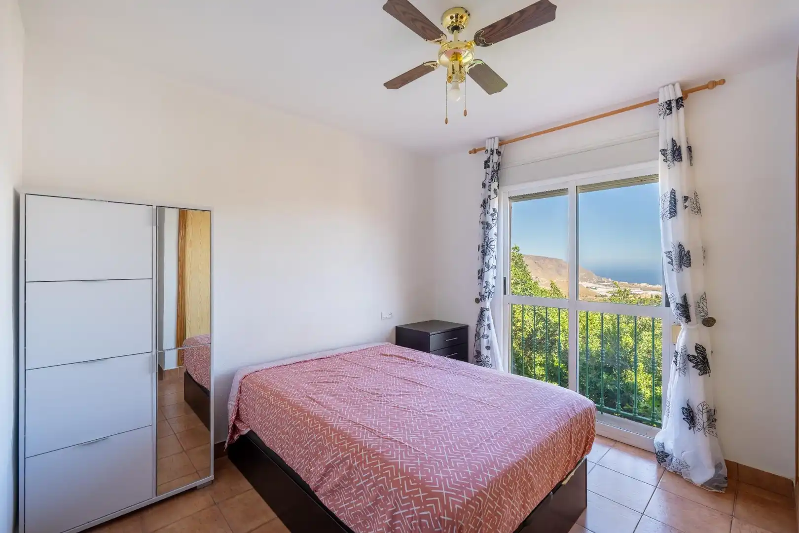 Habitación de Dúplex en venta en Vícar con Aire acondicionado, Calefacción y Jardín privado
