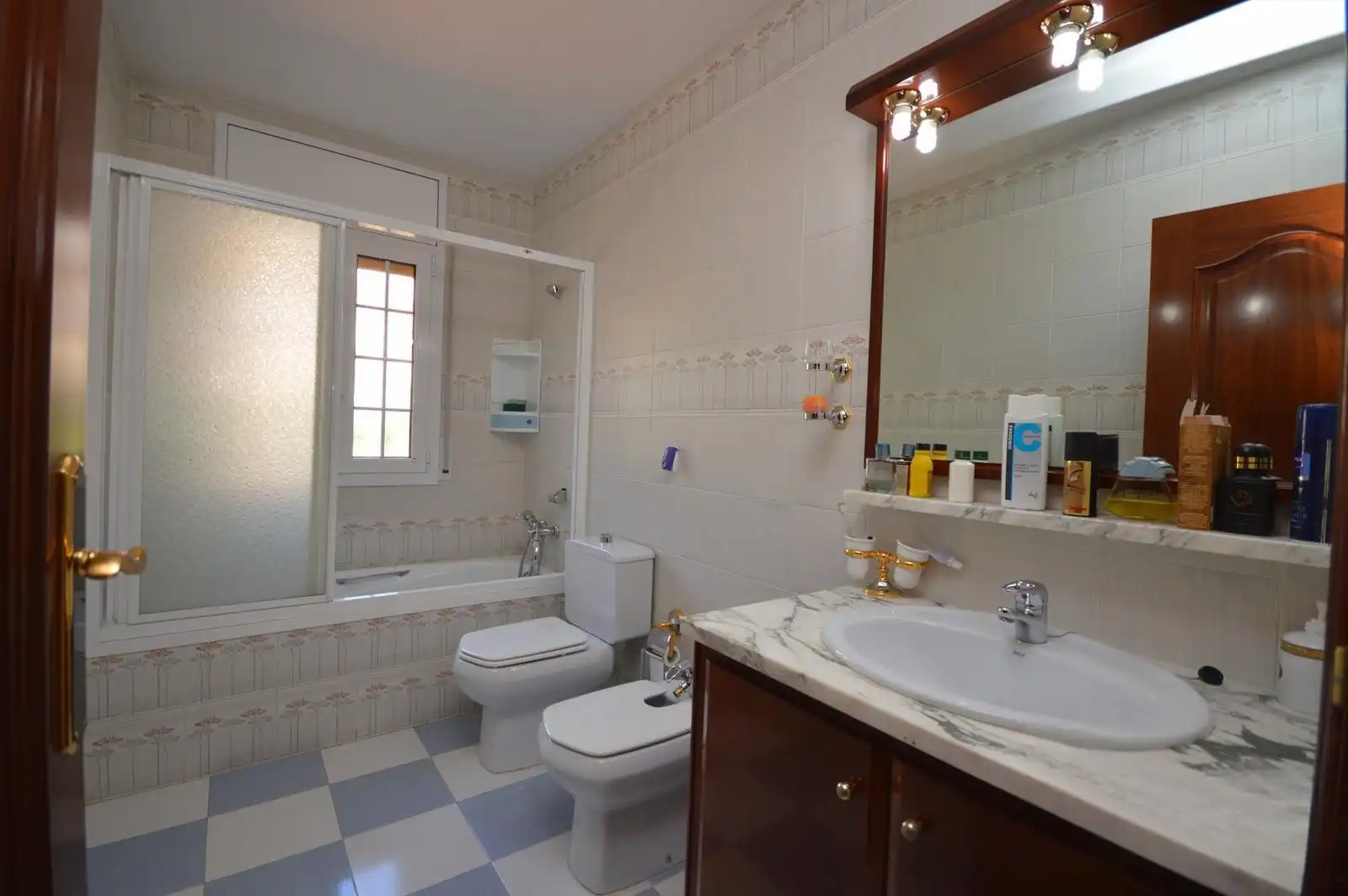 Bany de Casa o xalet de lloguer en Premià de Dalt amb Aire condicionat, Calefacció i Jardí privat