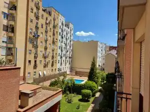 Vista exterior de Piso de alquiler en Madrid con Aire acondicionado, Calefacción y Parquet