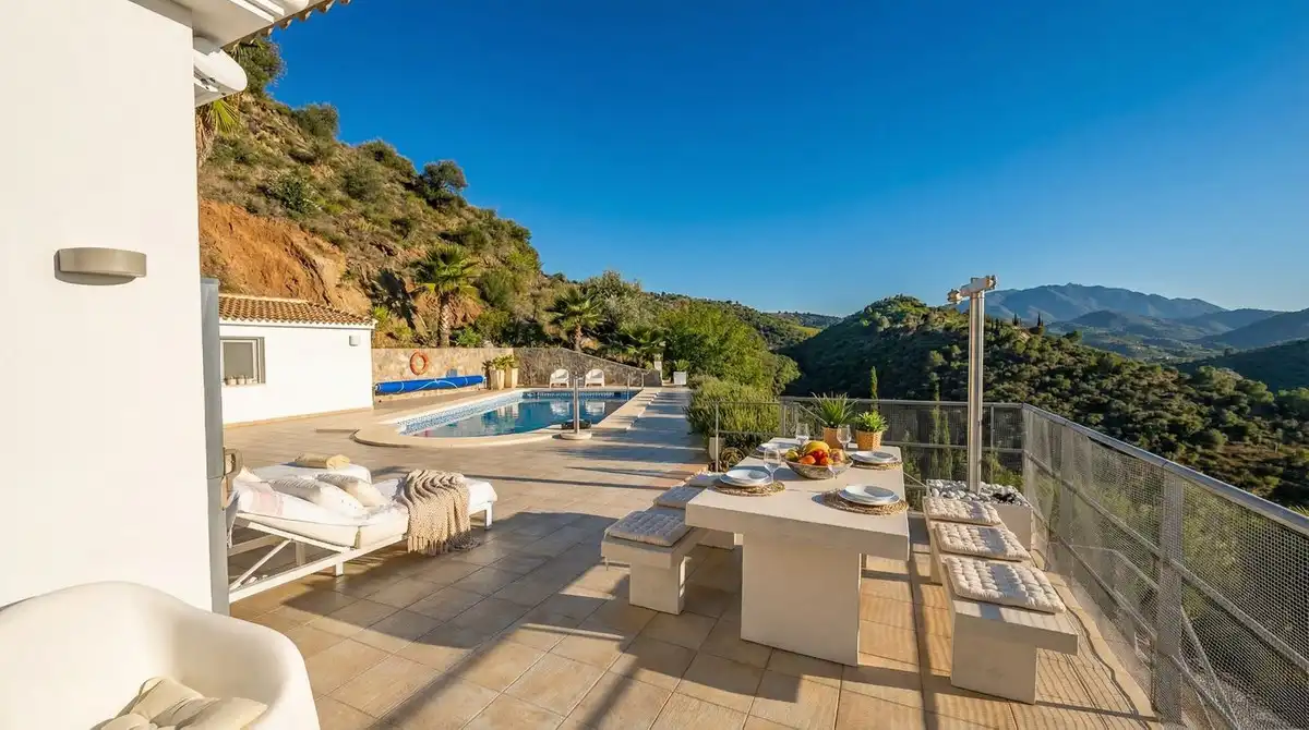 Detached house with pool for sale in Guaro, imagen 38