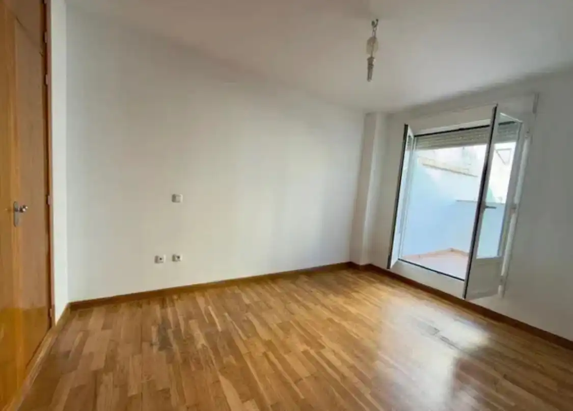 Dormitori de Casa o xalet en venda en Badajoz amb Aire condicionat, Jardí privat i Terrassa