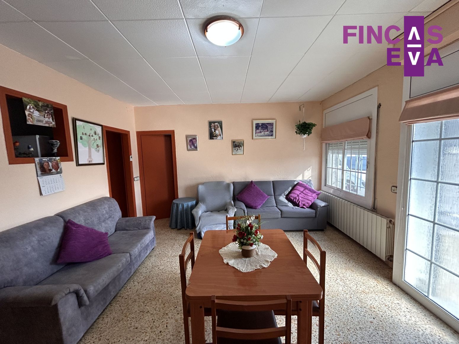 Living room of Single-family semi-detached for sale in El Pont de Vilomara i Rocafort  with Heating, Terrace and Storage room