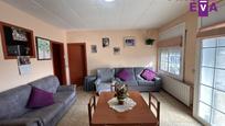 Sala d'estar de Casa adosada en venda en El Pont de Vilomara i Rocafort amb Calefacció, Terrassa i Traster