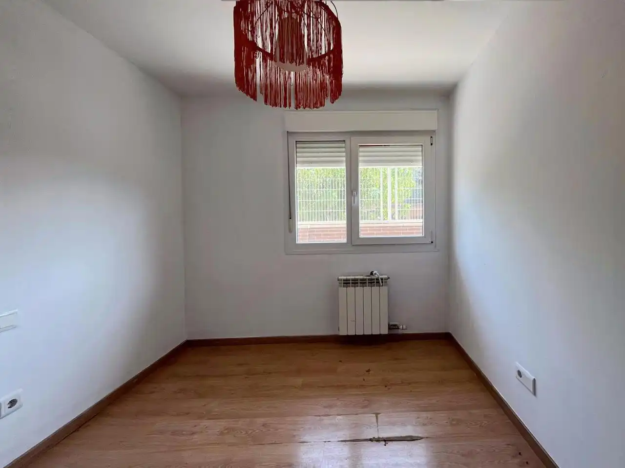 Habitación de Planta baja en venta en Alagón con Terraza y Amueblado