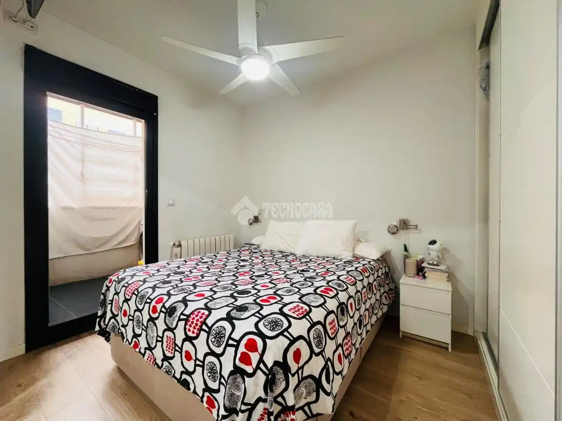 Schlafzimmer von Wohnung zum Verkauf in Madrid