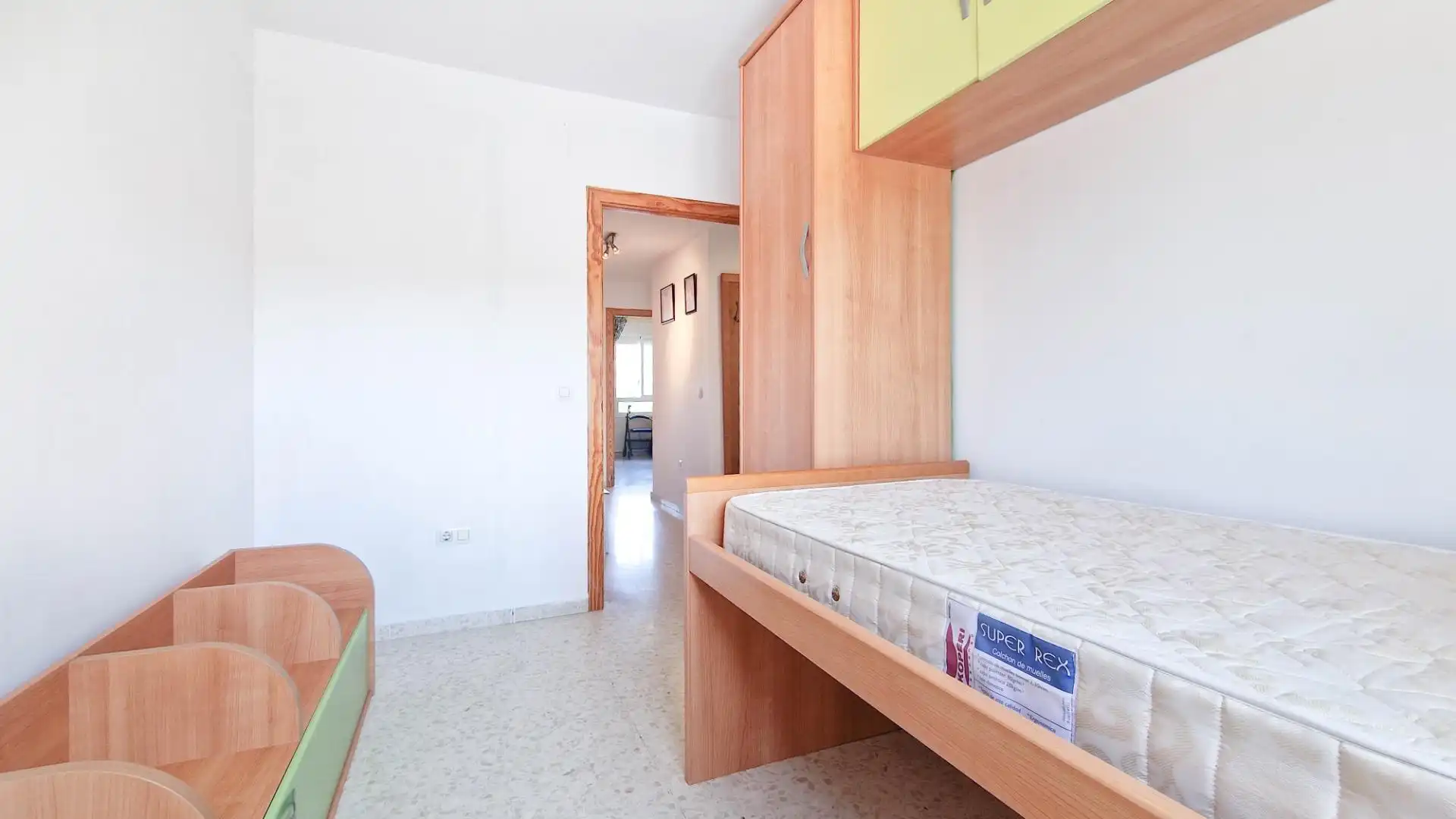 Habitación de Piso en venta en Badajoz con Aire acondicionado y Trastero