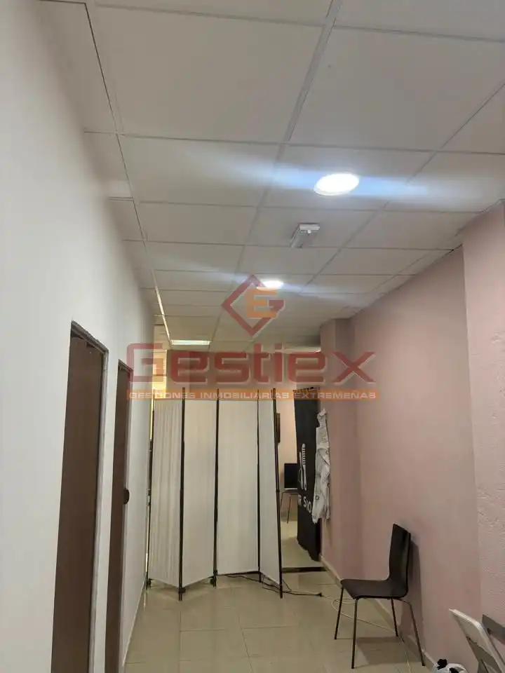 Local comercial en venda a Almendralejo, imagen 2