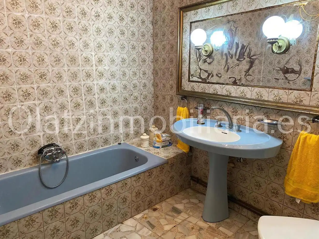 Bathroom of Flat for sale in Balmaseda  with Heating and Terrace