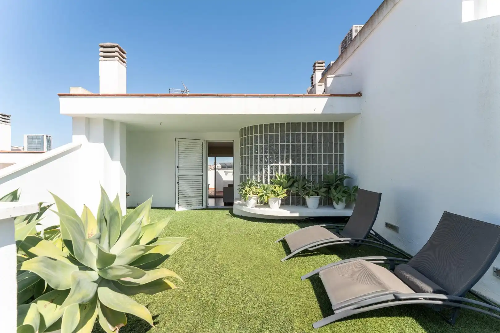 Terrace of Detached homes for sale in  Palma de Mallorca  with Air Conditioner, Heating and Private garden
