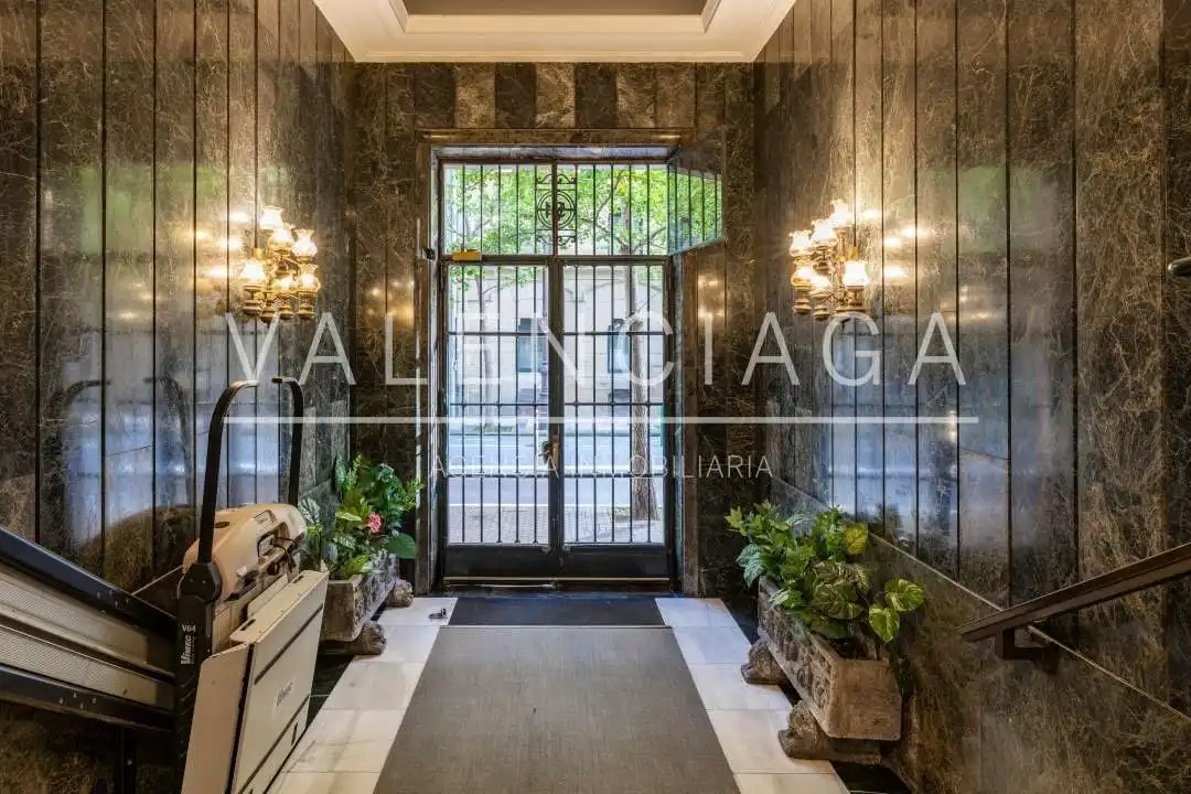 Piso en venta en Donostia - San Sebastián  con Calefacción