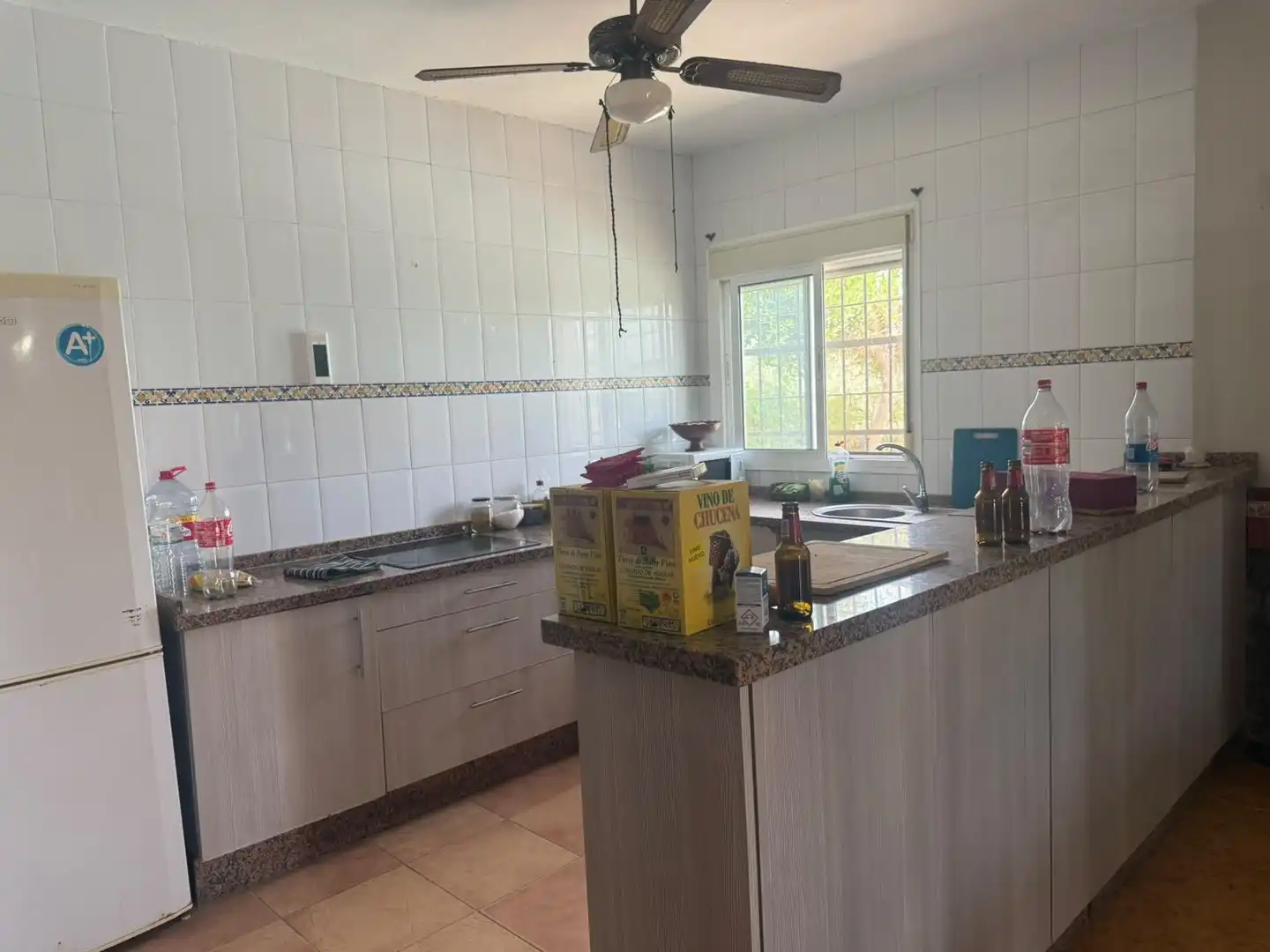 Küche von Country house zum Verkauf in Utrera mit Privatgarten, Terrasse und Schwimmbad