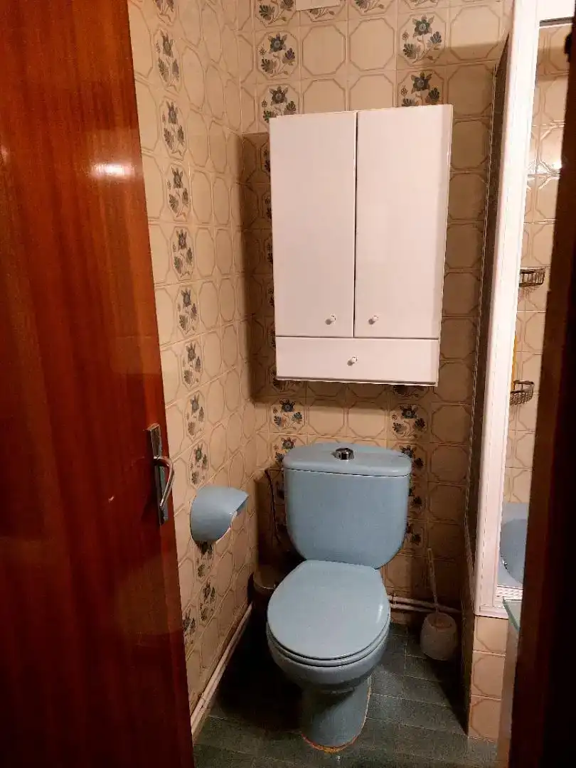 Bany de Pis en venda en Alcalá la Real amb Balcó