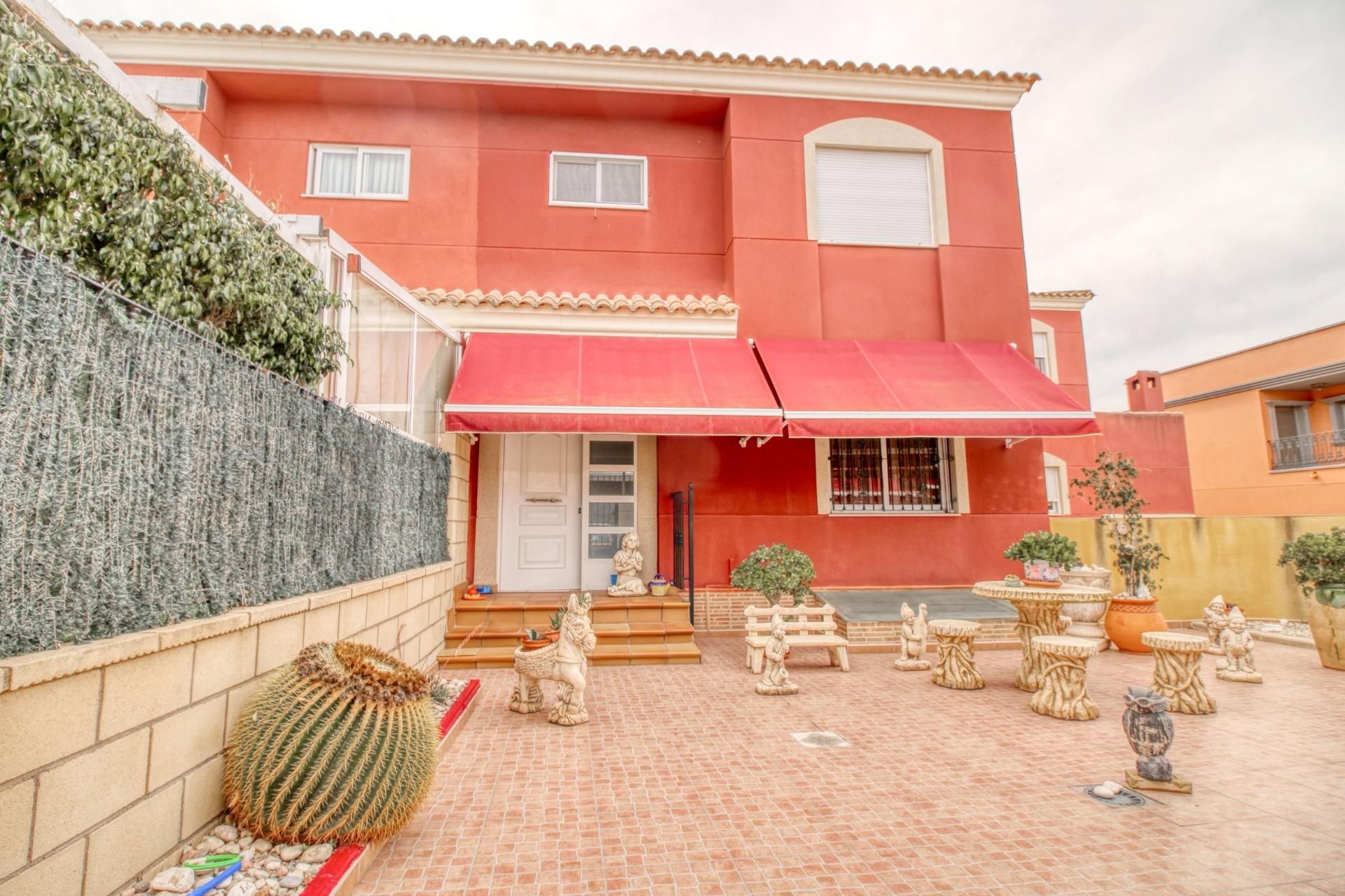 Exterior view of House or chalet for sale in Albatera  with Air Conditioner, Terrace and Balcony