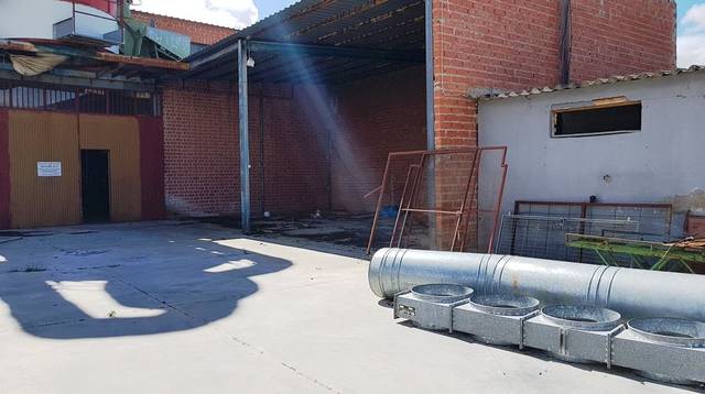 Local comercial en Venta en Ajofrín