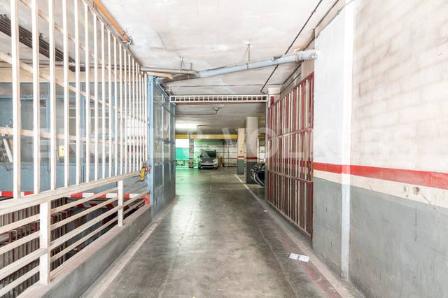 Local comercial en Alquiler en Sants