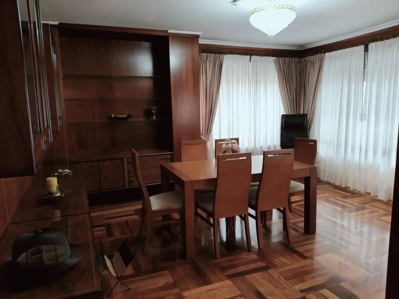 Comedor de Piso en venta en Cariño con Calefacción, Trastero y Amueblado