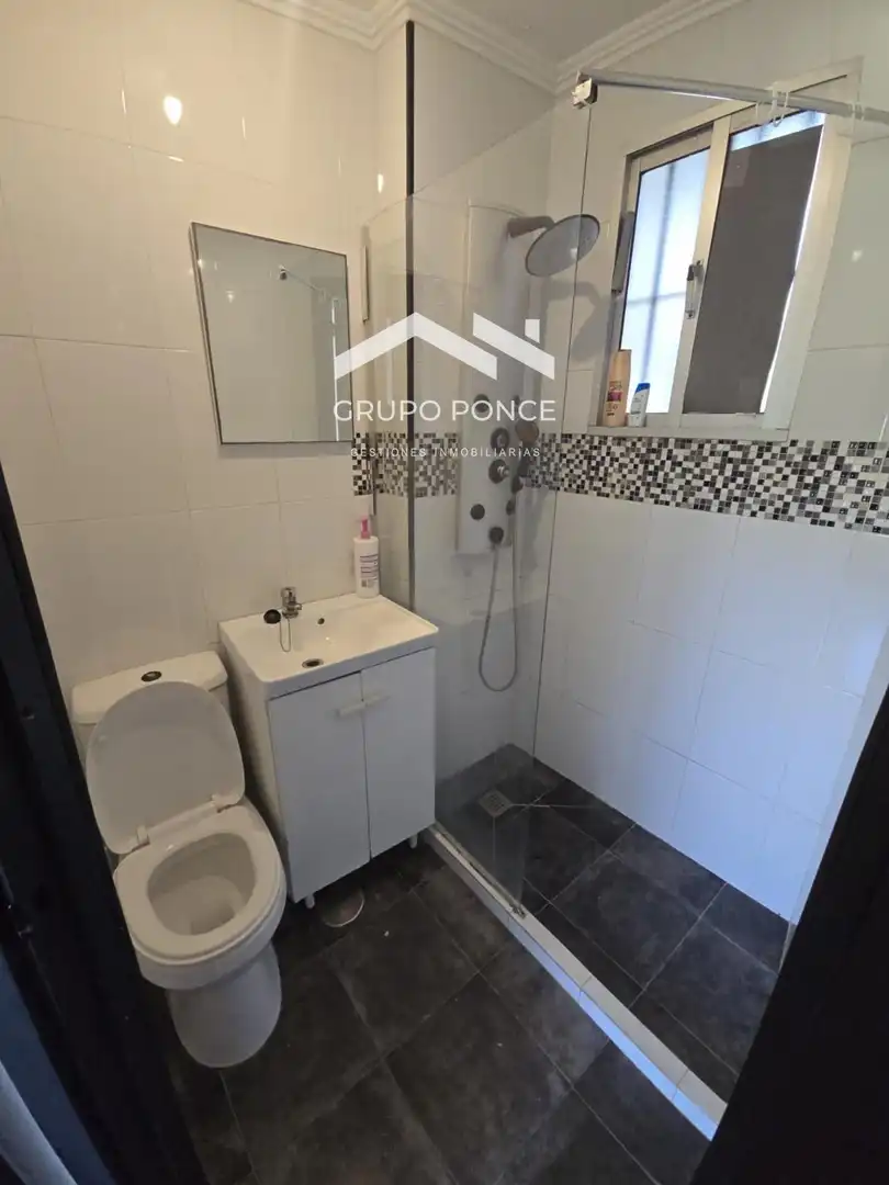 Badezimmer von Dachboden zum Verkauf in Jerez de la Frontera mit Klimaanlage