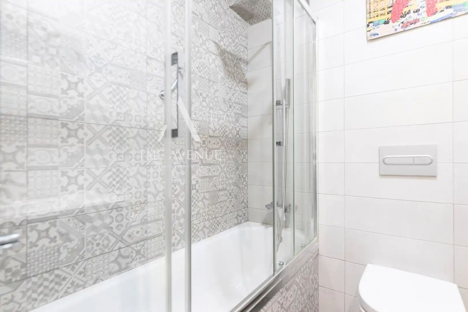 Bathroom of Attic for sale in Madrid  with Terrace and Storage room