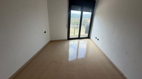 Foto 2 de Casa adosada en venda a C/ Domenec Refart, Arbúcies, Girona