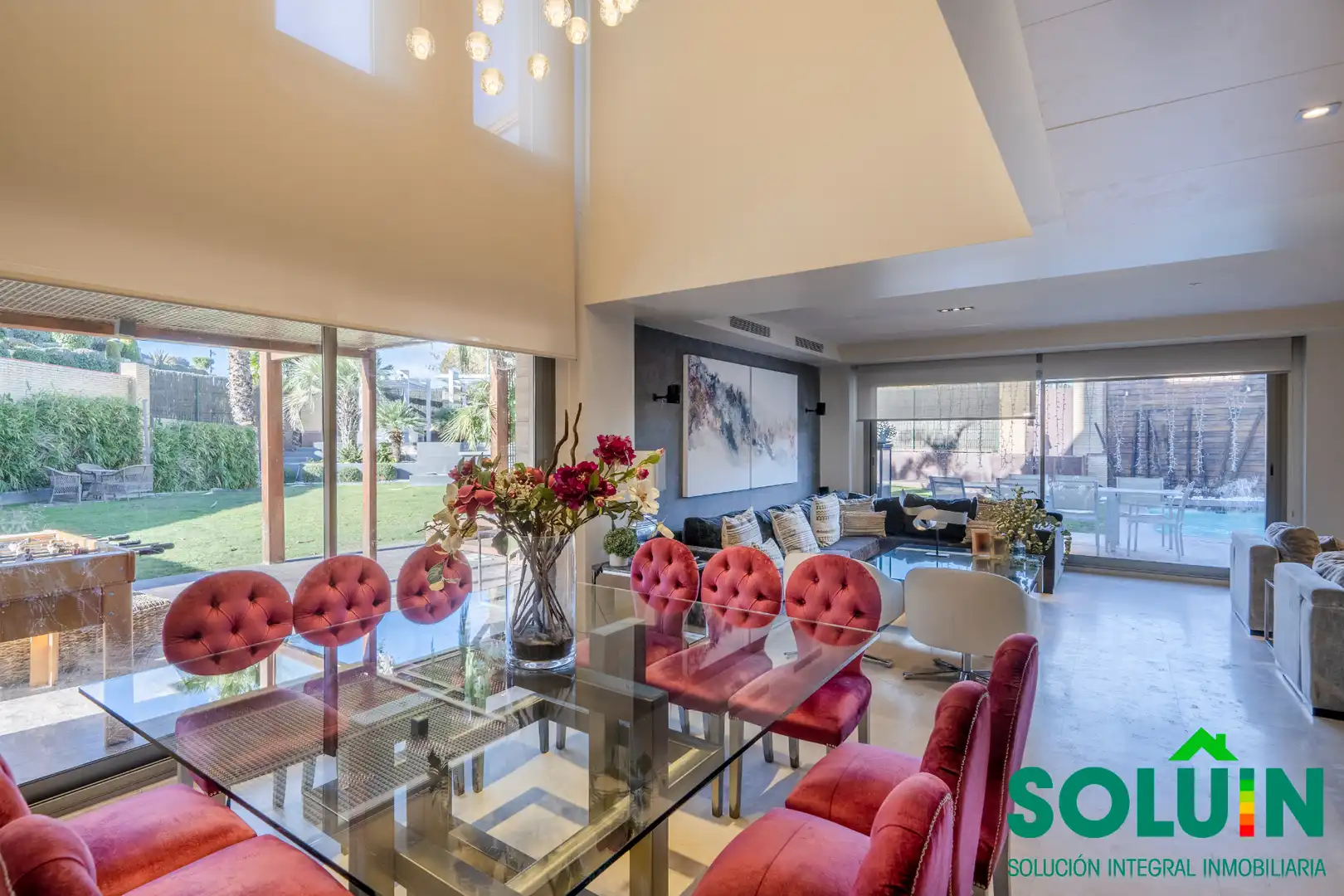 Dining room of Houses for sale in Pozuelo de Alarcón  with Air Conditioner, Heating and Private garden