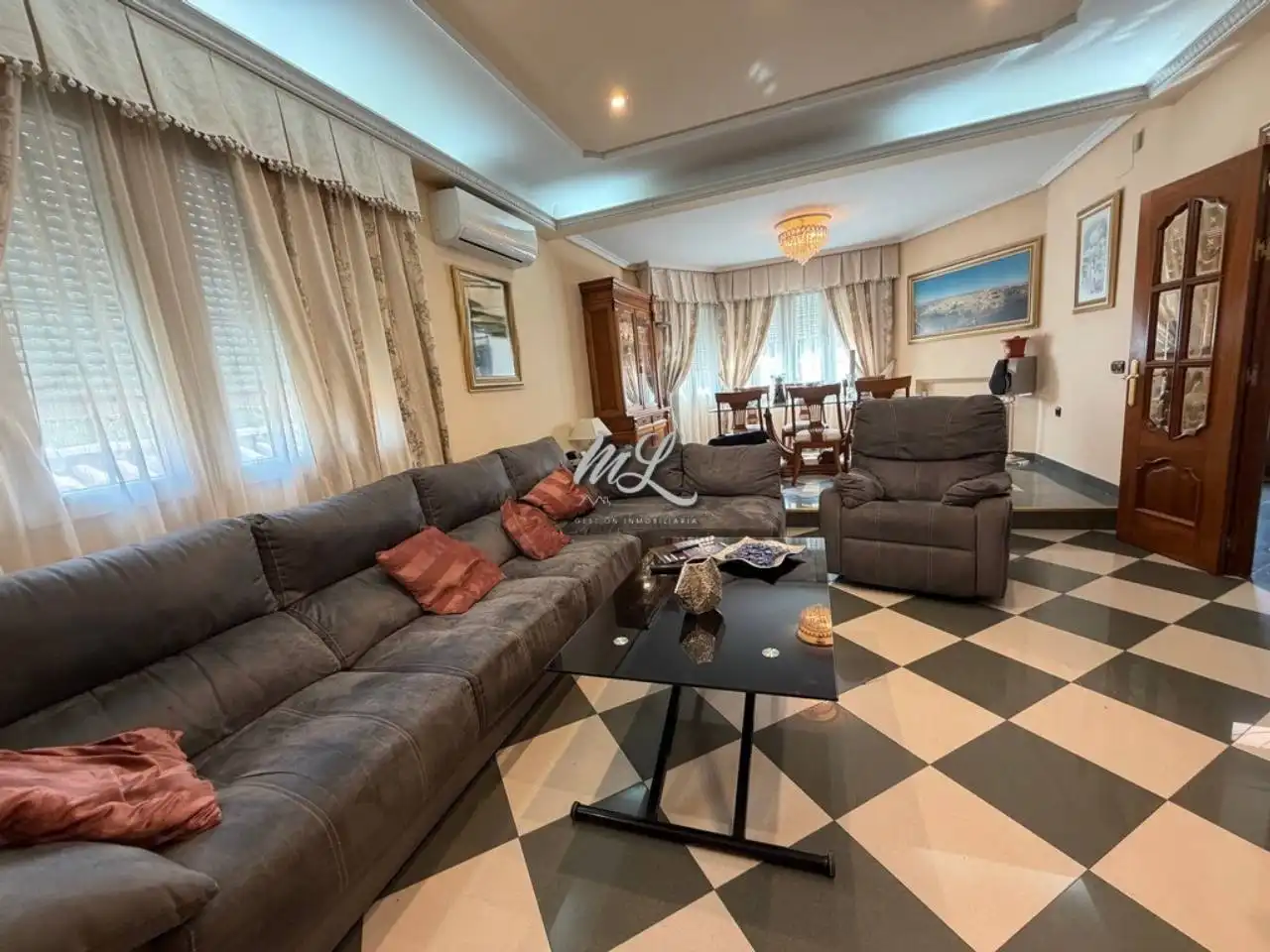Sala d'estar de Casa o xalet en venda en Nambroca amb Aire condicionat, Calefacció i Terrassa