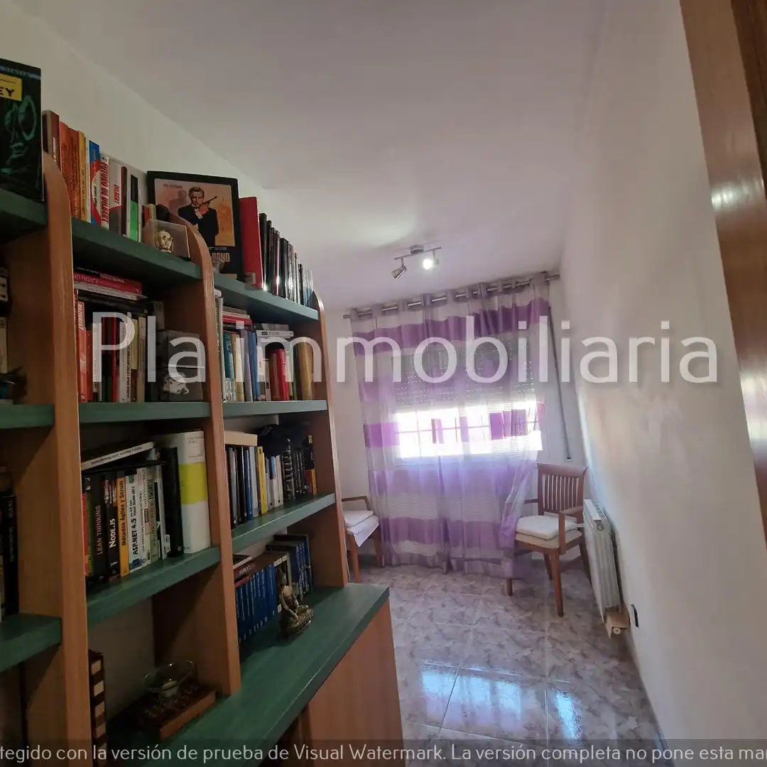 Habitación de Dúplex en venta en Sant Boi de Llobregat con Terraza, Amueblado y Horno