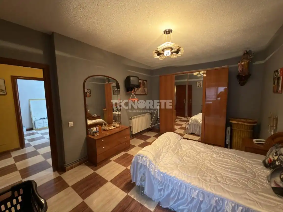 Bedroom of Detached homes for sale in Dosbarrios, Toledo