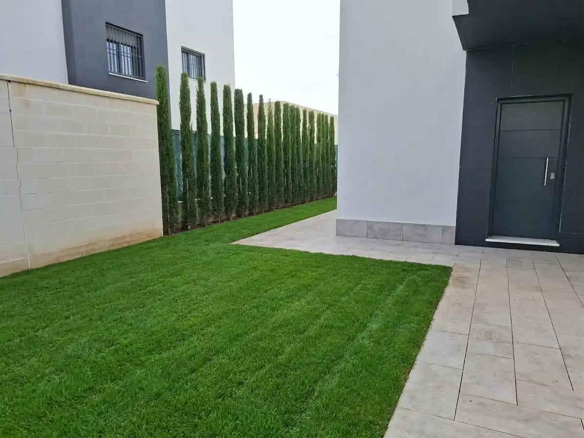 Terraza de Casa o chalet en venta en Alcalá del Río con Calefacción, Jardín privado y Terraza