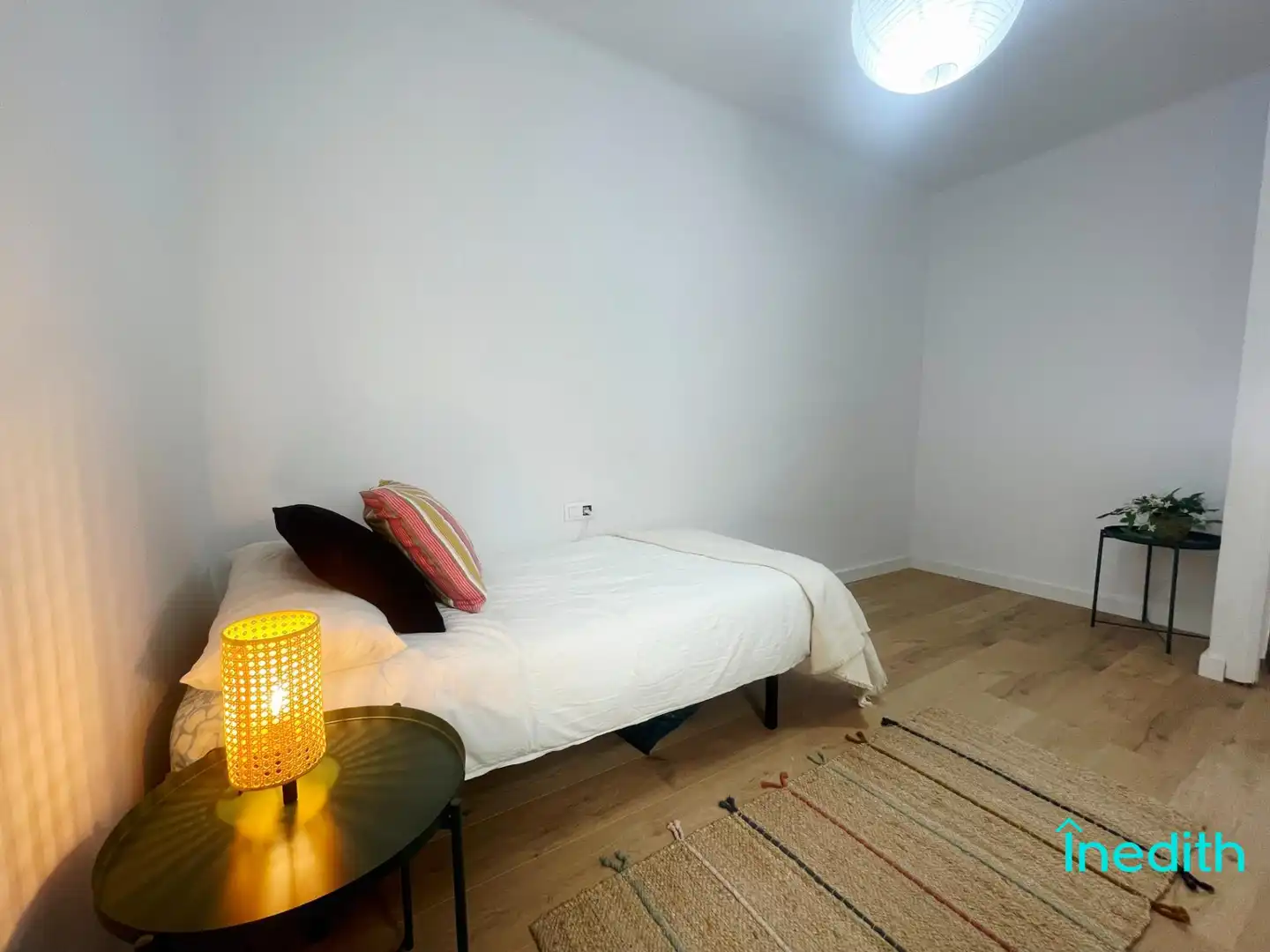 Habitación de Piso en venta en El Prat de Llobregat con Calefacción, Parquet y Terraza