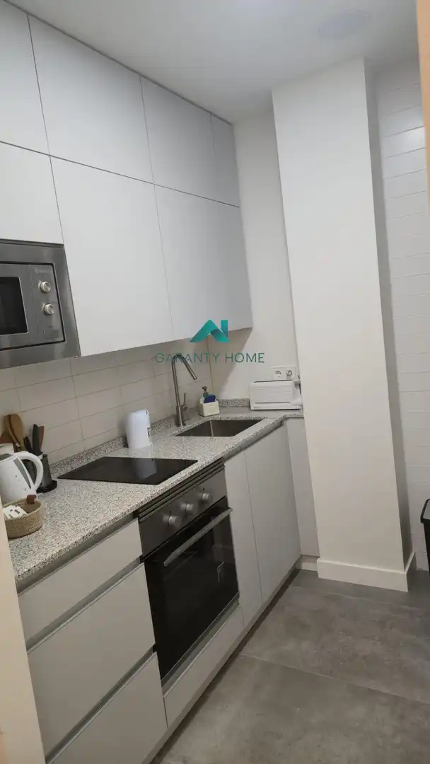 Cocina de Piso de alquiler en Madrid con Calefacción y Amueblado