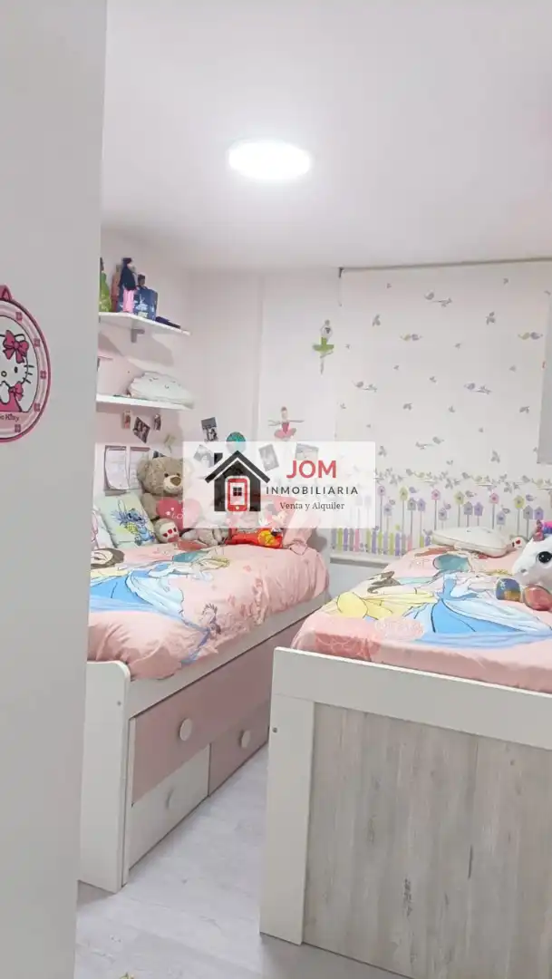 Piso con terraza en venta en Feria, imagen 7