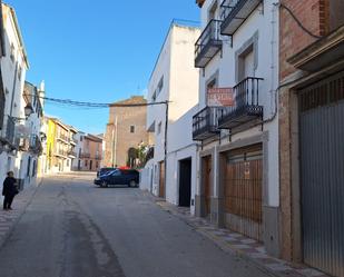 Vista exterior de Casa adosada en venda en Villardompardo amb Traster, Moblat i Forn