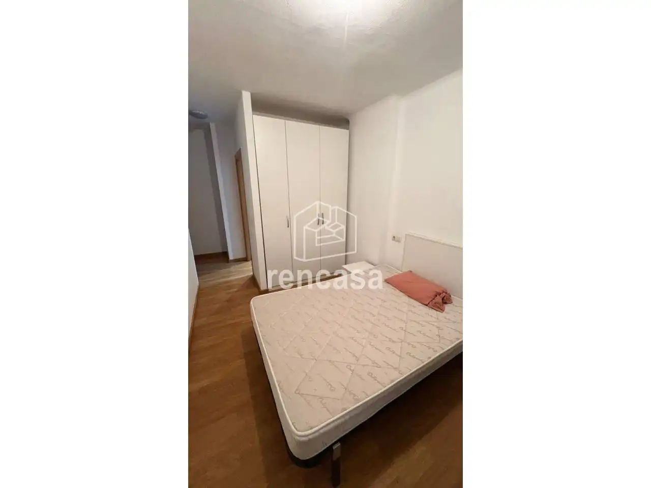 Piso de alquiler en Lleida con Calefacción, Parquet y Terraza