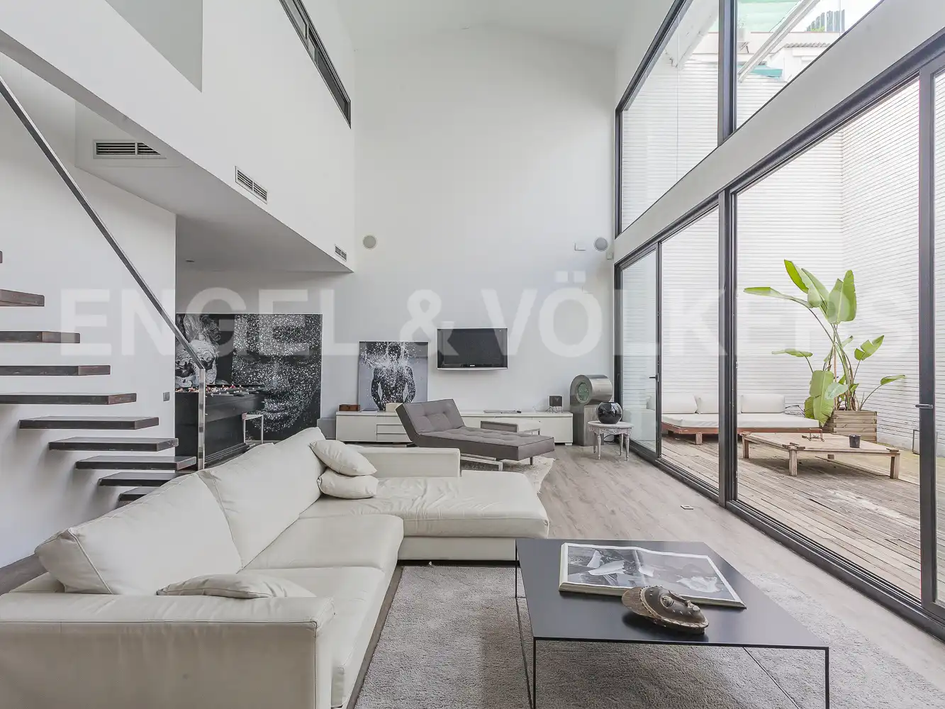 Sala de estar de Loft en venta en Barcelona con Aire acondicionado, Calefacción y Jardín privado