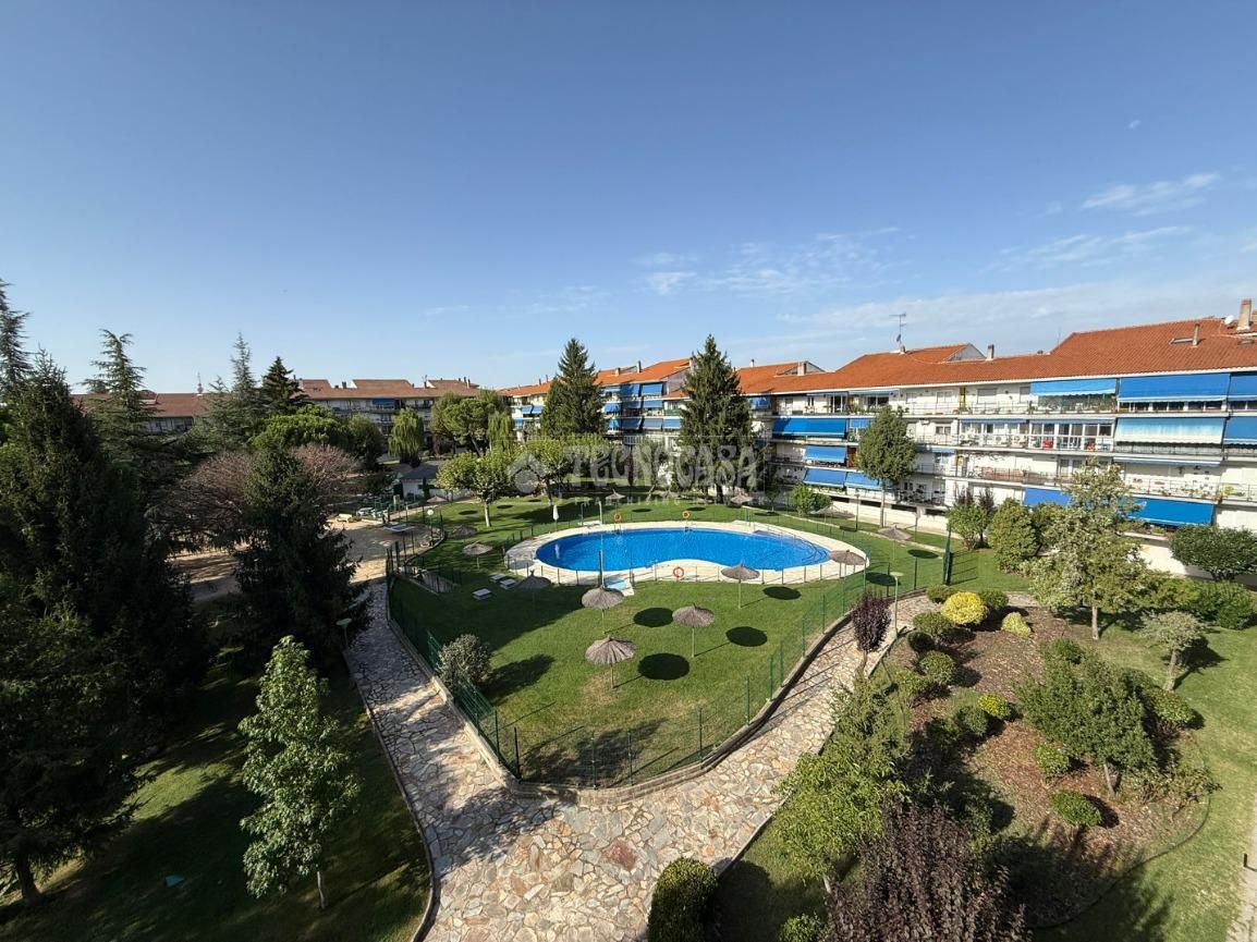 Jardí de Dúplex en venda en Collado Villalba amb Terrassa