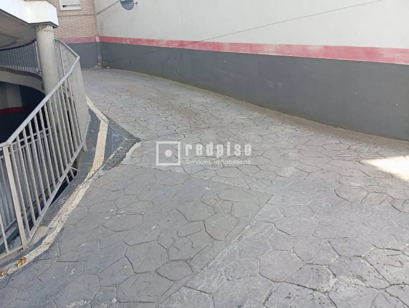 Parking of Garage for rent in El Álamo