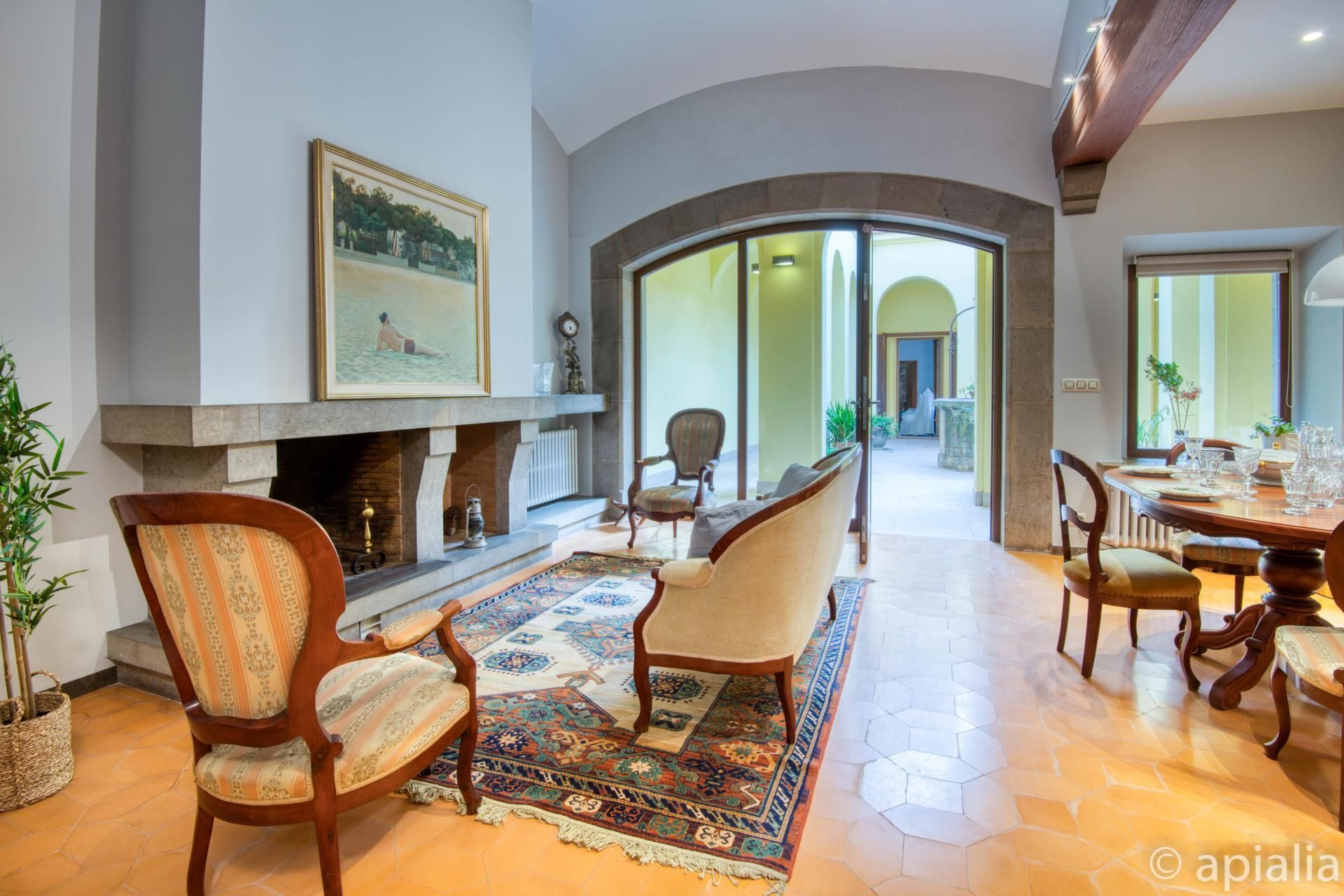 Sala d'estar de Casa adosada en venda en Girona Capital amb Calefacció