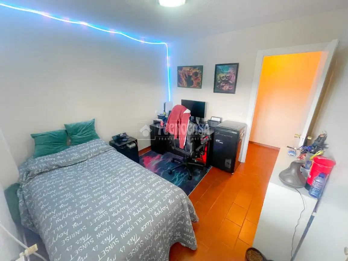 Schlafzimmer von Wohnung zum Verkauf in Guadarrama mit Heizung, Terrasse und Gemeinschaftspool